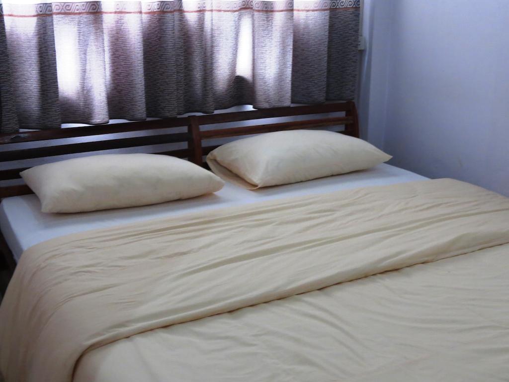 Kingmala Guesthouse Luang Namtha Ruang foto